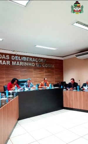 C&acirc;mara Municipal Aprova Medidas para Valorizar Servidores P&uacute;blicos